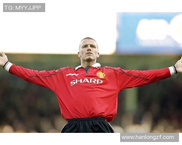 蒂恩克科足球明星的崛起与荣耀之路揭秘，成就与挑战并存的传奇人生